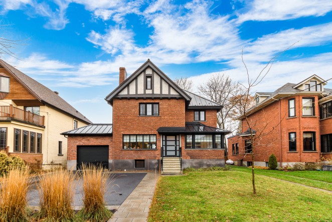 216 Edison